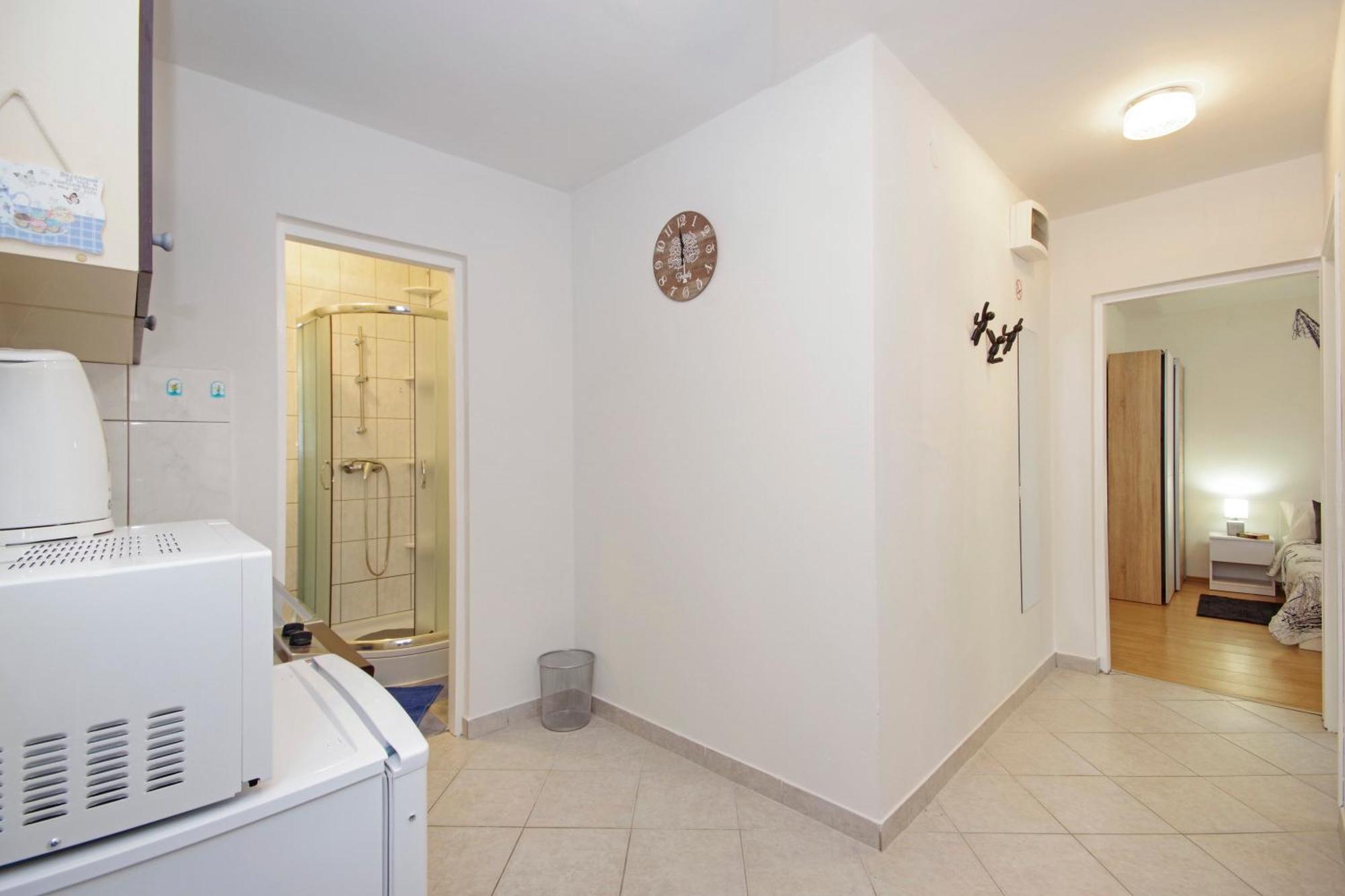 Zal Apartment Betina  Exterior photo